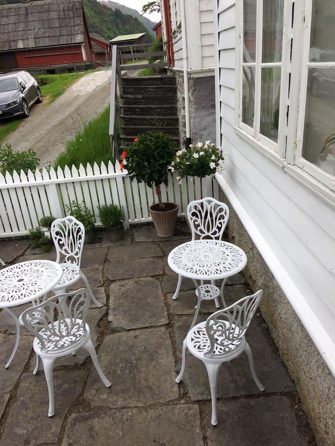 Jaunsen Gjestgjevarstad Granvin Exterior photo