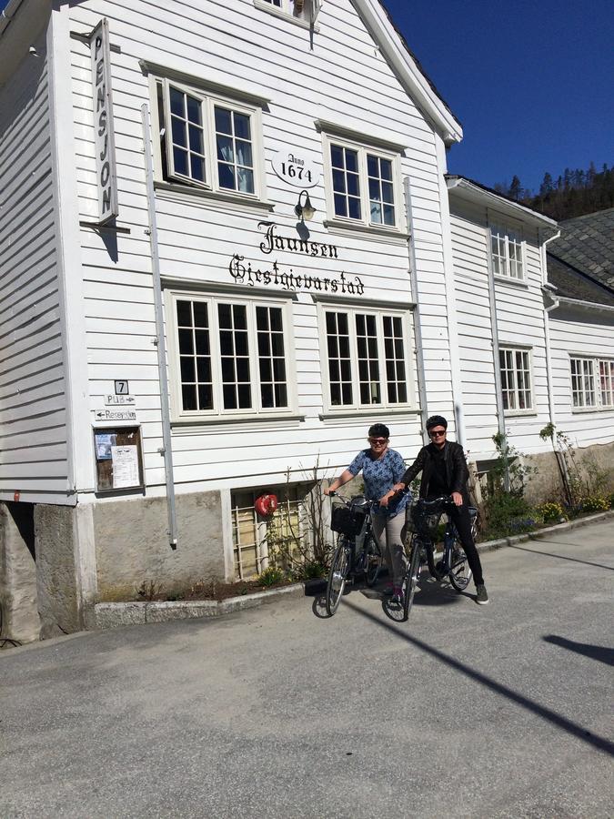 Jaunsen Gjestgjevarstad Granvin Exterior photo